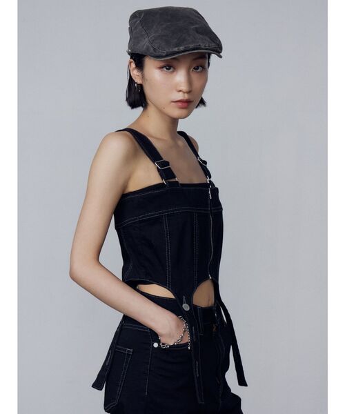 EMODA（エモダ）の「スタッズベルトハンチングキャップ（ハンチング/ベレー帽・レディース・ブラック/グレー・FREE）」の4枚目の写真