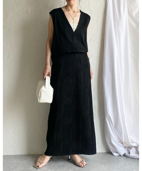 DABUWAWA上品 vネック トップス スカートセットアップ ブラック ブラック（黒）系 Dabuwawa(ダブワワ) セットアップ(レディース