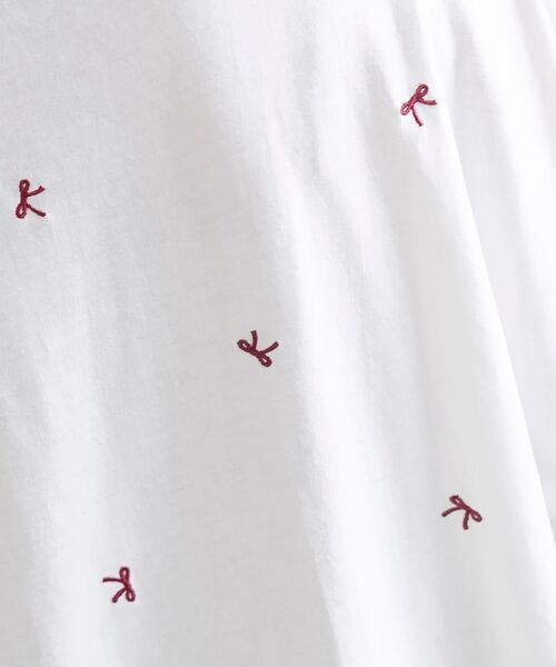 rps(アールピーエス)の「フレアースリーブ刺繍Tシャツ(Tシャツ/カットソー・レディース・ホワイト系その他3/ブラック/オフホワイト/ホワイト系その他2・フリー)」の20枚目の写真