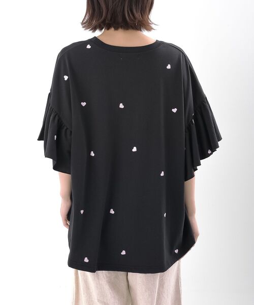 rps(アールピーエス)の「フレアースリーブ刺繍Tシャツ(Tシャツ/カットソー・レディース・ホワイト系その他3/ブラック/オフホワイト/ホワイト系その他2・フリー)」の6枚目の写真