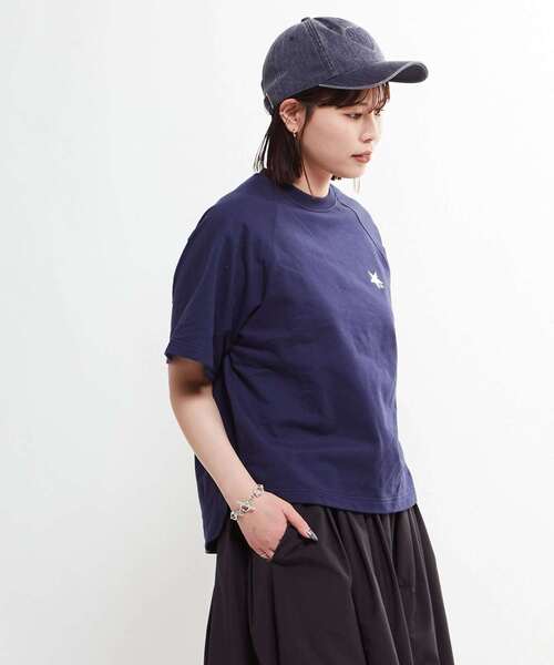 CONVERSE TOKYO（コンバーストウキョウ）の「PIGMENT DYE HEART LOGO CAP（キャップ・レディース・ブルー/ブラック/レッド・FREE）」の5枚目の写真