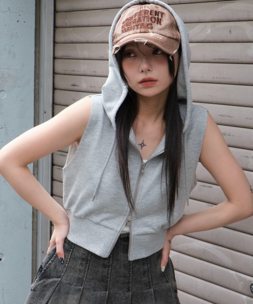 WEGO（ウィゴー）の「WEGO/ノースリーブジップパーカー（パーカー・レディース・杢グレー/スミクロ・FREE）」の9枚目の写真