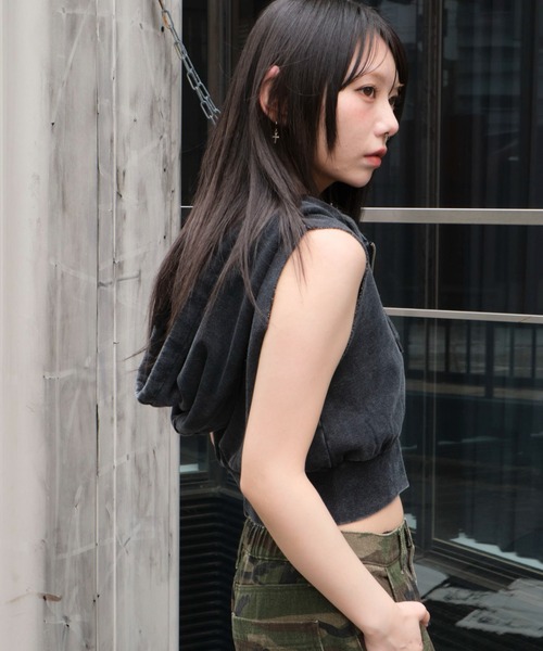 WEGO（ウィゴー）の「WEGO/ノースリーブジップパーカー（パーカー・レディース・杢グレー/スミクロ・FREE）」の6枚目の写真