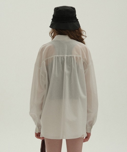 clor(クロル)の「OVERFIT STRIPE SHIRT(シャツ/ブラウス・レディース・ホワイト/ライトブルー・S/M)」の13枚目の写真