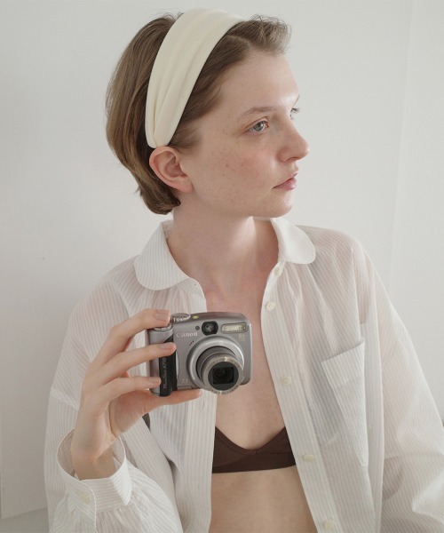 clor(クロル)の「OVERFIT STRIPE SHIRT(シャツ/ブラウス・レディース・ホワイト/ライトブルー・S/M)」の11枚目の写真