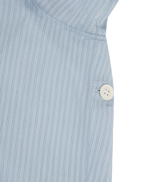clor(クロル)の「OVERFIT STRIPE SHIRT(シャツ/ブラウス・レディース・ホワイト/ライトブルー・S/M)」の9枚目の写真