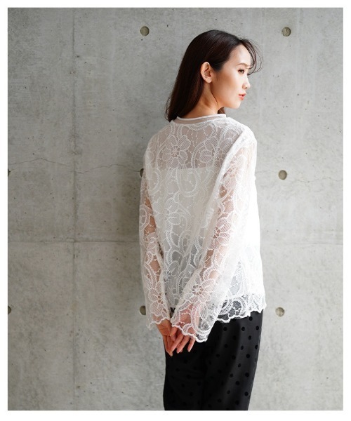 Sawa a la mode(サワアラモード)の「花柄レースレイヤードカットソー(Tシャツ/カットソー・レディース・ホワイト/ブラック・FREE)」の9枚目の写真