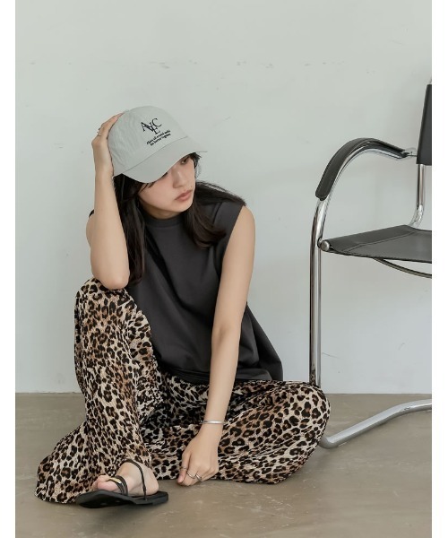 Re:EDIT（リエディ）の「[2025 SUMMER COLLECTION]ロゴ刺繍キャップ（キャップ・レディース・ネイビー/ホワイト/ブラック・FREE）」の5枚目の写真