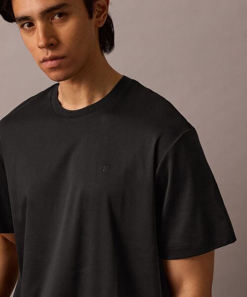 Calvin Klein(カルバン・クライン)の「【ユニセックス】ショートスリーブ クルーネックTシャツ(Tシャツ/カットソー・メンズ・ホワイト/ブラック・L/M/S/XS)」の8枚目の写真