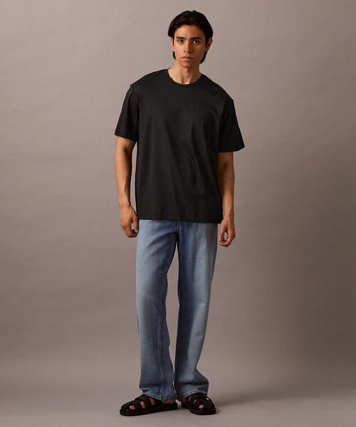 Calvin Klein(カルバン・クライン)の「【ユニセックス】ショートスリーブ クルーネックTシャツ(Tシャツ/カットソー・メンズ・ホワイト/ブラック・L/M/S/XS)」の9枚目の写真