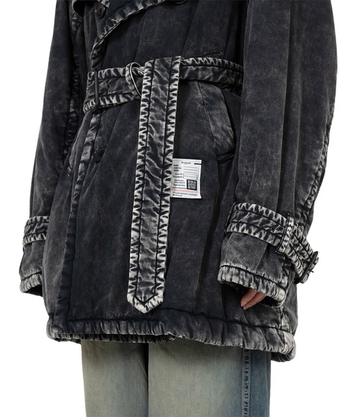 Maison MIHARA YASUHIRO(メゾンミハラヤスヒロ)の「Puffer Trench Coat(トレンチコート・レディース・ブラック/ベージュ・40/36/38)」の9枚目の写真