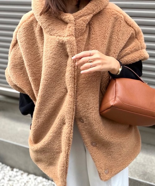 スタンドフーディ―ファーポンチョ Emma Taylor│STYLEDOOR スタイルドア