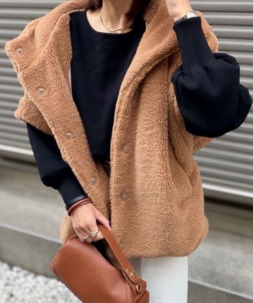 セール】スタンドフーディ―ファーポンチョ（ポンチョ）｜Emma Taylor