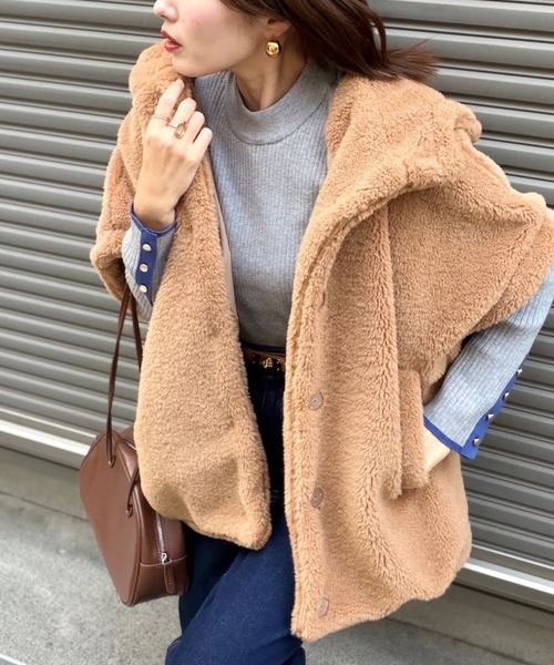 スタンドフーディ―ファーポンチョ（ポンチョ）｜Emma Taylor（エマ