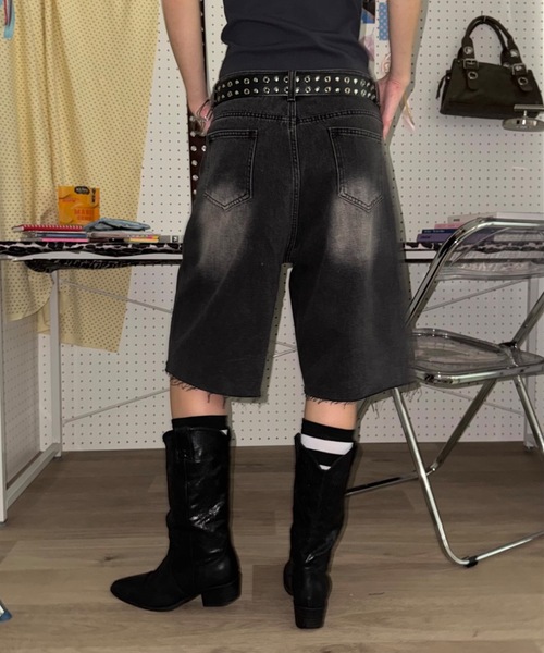 SHAGGIE(シャギー)の「カットオフオーバーハーフパンツ(その他パンツ・レディース・ブルー/ブラック・FREE)」の14枚目の写真