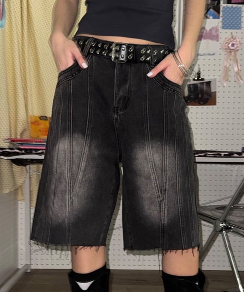 SHAGGIE(シャギー)の「カットオフオーバーハーフパンツ(その他パンツ・レディース・ブルー/ブラック・FREE)」の19枚目の写真