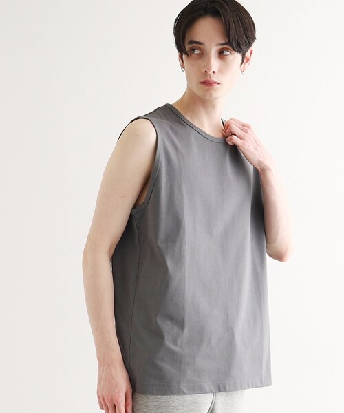 tk.TAKEO KIKUCHI（ティーケータケオキクチ）の「【接触冷感／UVカット／抗菌】フレンドリークールノースリーブカットソー（Tシャツ/カットソー・メンズ・ホワイト/ブラック/チャコールグレー・01/02/03）」の5枚目の写真