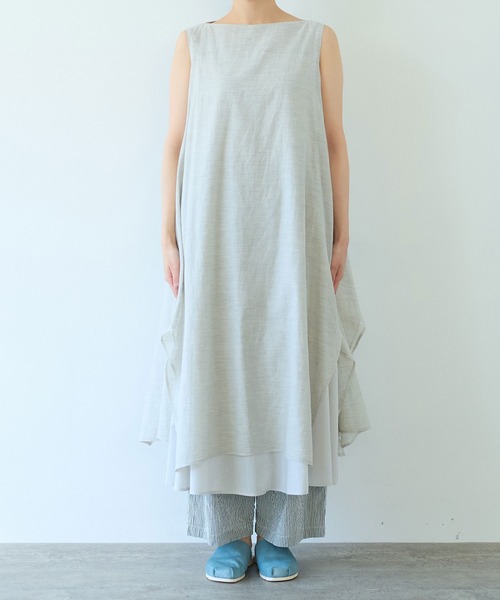 yuni(ユニ )の「△コットンシルク プロダクトダイ レイヤードワンピース(ワンピース・レディース・チャコールグレー/グレー/ベージュ・FREE)」の17枚目の写真