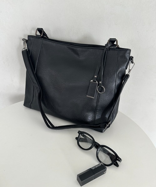 MYMOOD.(マイムード)の「【A4収納可能/通勤/通学】PU2WAYショルダーバッグ トートバッグ(ショルダーバッグ・レディース・ブラウン/ブラック・FREE)」の13枚目の写真