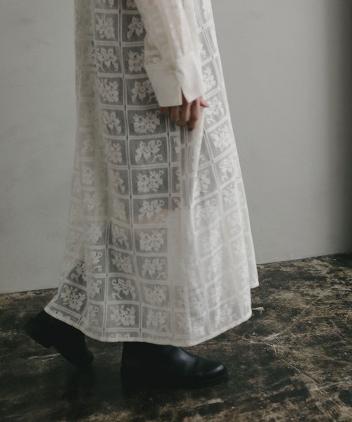 BAYFLOW（ベイフロー）の「【EF(エフ)】レースカフタンドレス（WOMEN）（ワンピース・レディース・オフホワイト/ブラック・FREE）」の4枚目の写真