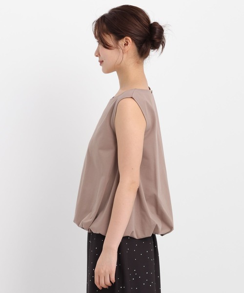 Andemiu(アンデミュウ)の「カットバルーンノースリーブ579074(Tシャツ/カットソー・レディース・モカ/オフホワイト/ブラック・FREE)」の14枚目の写真