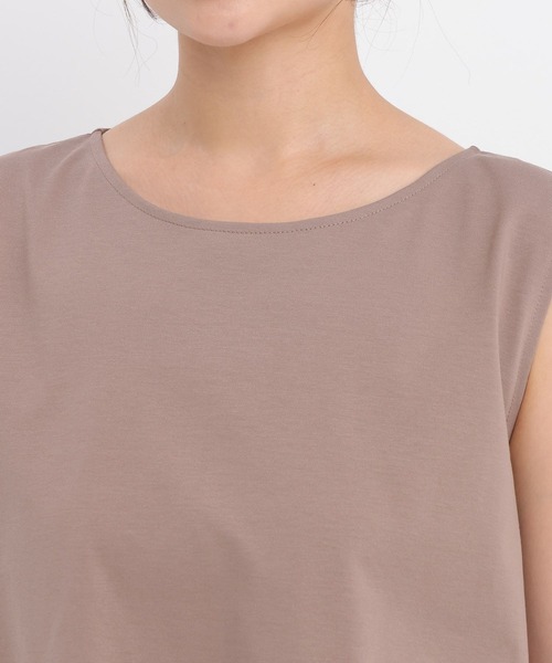 Andemiu(アンデミュウ)の「カットバルーンノースリーブ579074(Tシャツ/カットソー・レディース・モカ/オフホワイト/ブラック・FREE)」の12枚目の写真