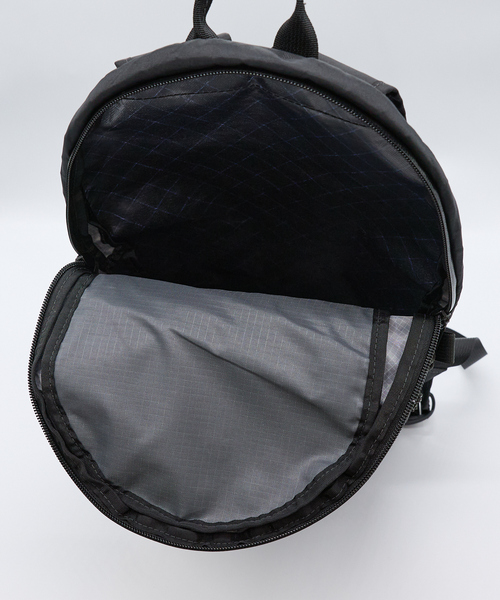 Flowfold(フローフォールド)の「【Flowfold/フローフォールド】BACKPACK /バックパック/10L/(バックパック/リュック・メンズ・ホワイト/ダークベージュ/パープル/ブラック・フリー)」の8枚目の写真