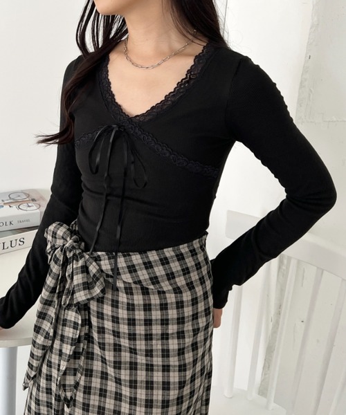 CLEA(クレア)の「カップ付きレースリボンVネックアソートトップス(Tシャツ/カットソー・レディース・ホワイト/ブラック系その他/グレー/ブラック/ホワイト系その他・FREE)」の9枚目の写真