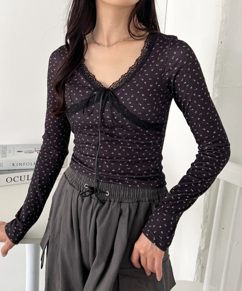 CLEA(クレア)の「カップ付きレースリボンVネックアソートトップス(Tシャツ/カットソー・レディース・ホワイト/ブラック系その他/グレー/ブラック/ホワイト系その他・FREE)」の12枚目の写真