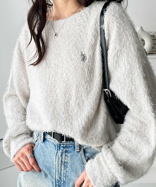 U.S. POLO ASSN.(ユーエスポロアッスン)の「GeeRA別注【U.S. POLO ASSN.】ユーエスポロアッスン シャギーワンポイント刺繍ニットソートップス(ニット/セーター・レディース・ライトグレー/モカ・MEDIUM/LARGE)」の4枚目の写真