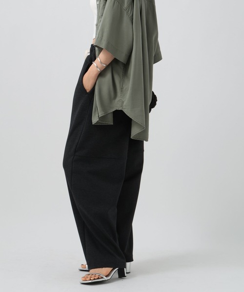 BAYFLOW（ベイフロー）の「ポンチコクーンパンツ（その他パンツ・レディース・グレー/オートミール/チャコール/ブラウン・FREE）」の9枚目の写真