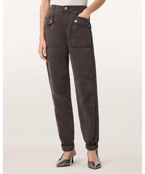 ALLSAINTS（オールセインツ）の「VAL CARGO LINEN BLEND TROUSERS | VAL カーゴ リネン ブレンド トラウザー（カーゴパンツ・レディース・ダークブラウン・4/6/8/10）」の4枚目の写真