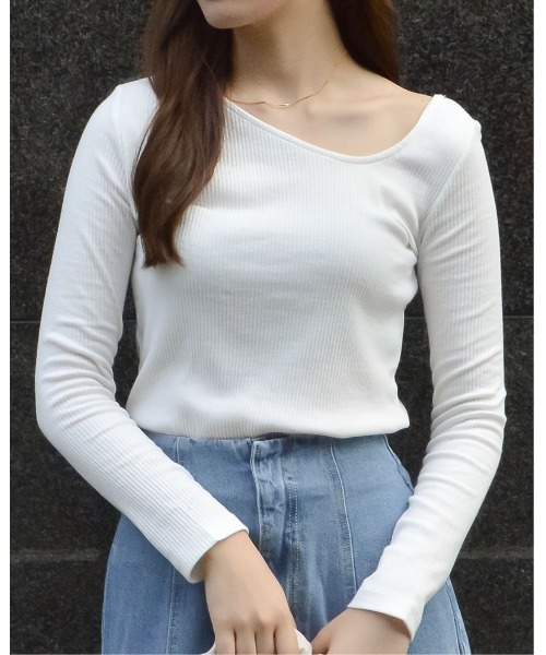 spiritoso(スピリトーゾ)の「【spiritoso】長袖テレコ アシメネック トップス(Tシャツ/カットソー・レディース・ダークブラウン/グリーン/レンガ/ベージュ/パープル/ブラック/サックスブルー/オフホワイト・MEDIUM)」の11枚目の写真