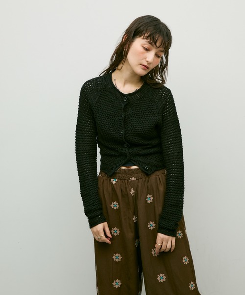 Lutim by u(ルチバイユー)の「Basket knit cardigan with raglan sleeves / バスケット編みラグランカーディガン(カーディガン/ボレロ・レディース・ブラック/ナチュラル/レッド・FREE)」の12枚目の写真