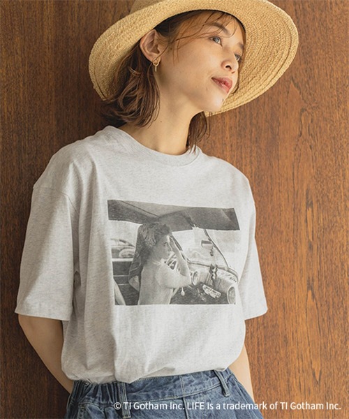 studio CLIP（スタディオクリップ）の「LIFE フォトグラフィックTシャツ（Tシャツ/カットソー・レディース・ホワイト/グレー/ブラック・REGULAR/BIG(L)）」の3枚目の写真