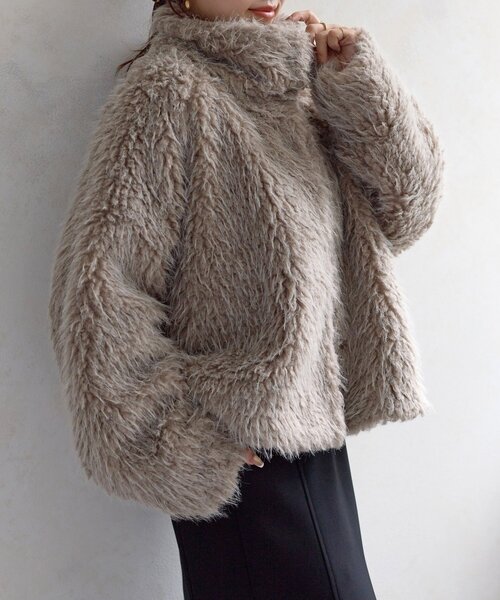 Thevon(ゼボン)の「MIXファースタンドブルゾン(ブルゾン・レディース・チャコールグレー/オフホワイト/グレイッシュベージュ・FREE)」の3枚目の写真