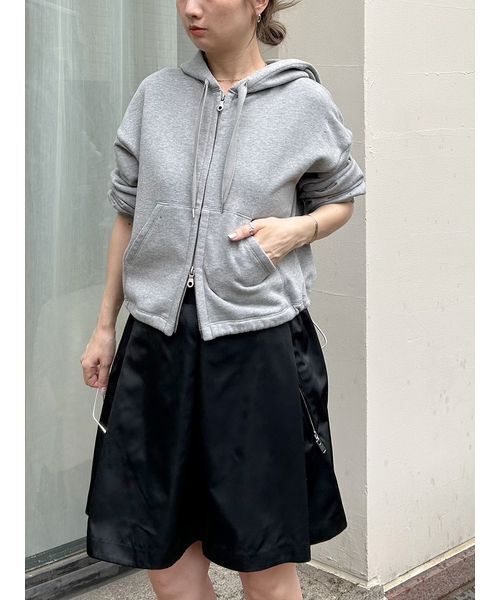 styling/（スタイリング）の「【セットアップ対応】ナイロンフレアミニスカート（スカート・レディース・ブラック/カーキ・1/0）」の4枚目の写真