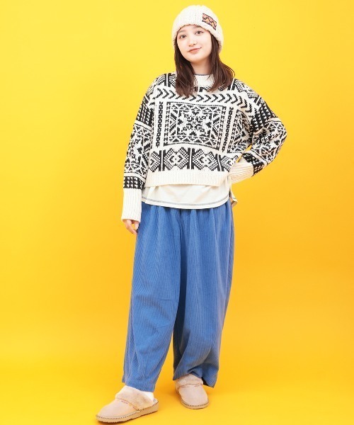 チチカカ(チチカカ)の「Orale! バンダナ柄ジャガードニットプルオーバー(ニット/セーター・レディース・ブルー/ピンク/ホワイト・FREE)」の7枚目の写真