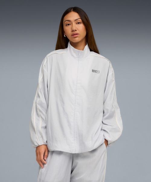 PUMA(プーマ)の「PUMA プーマ ウィメンズ PUMA x ROSE T7 オーバーサイズ トラック ジャケット(ジャージ・レディース・シルバー系その他/ブラック・MEDIUM/SMALL/LARGE/X-SMALL)」の2枚目の写真
