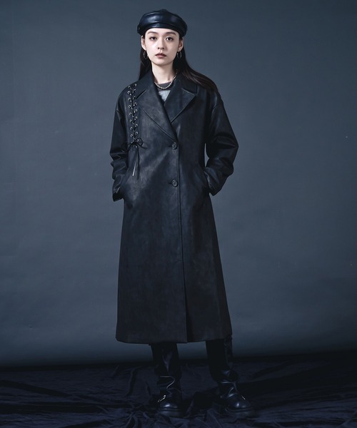 レースアップ合皮ロングコート（チェスターコート）｜Ellno de Mavie