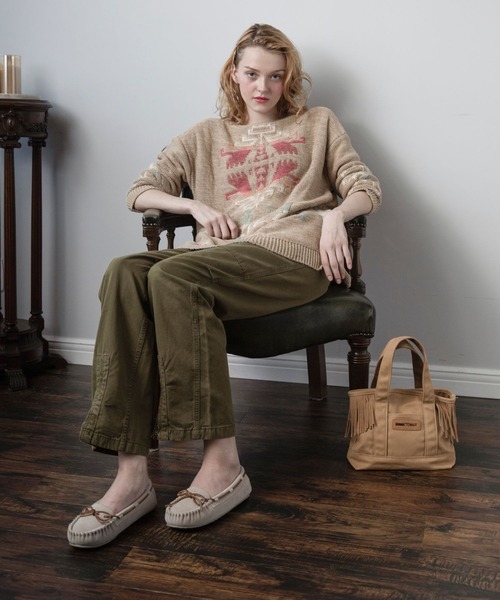 Minnetonka(ミネトンカ)の「【MINNETONKA/ミネトンカ 】 CALLY / キャリー ファーモカシン(モカシン/デッキシューズ・レディース・ブラック/ダークブラウン/ベージュ/ネイビー/グレー/ストーン・6/8/9/5/7)」の16枚目の写真