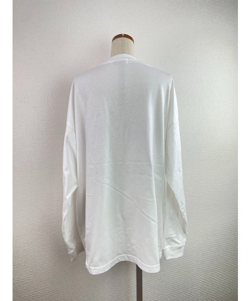 WORLD WIDE LOVE!（ワールドワイドラブ）の「GOOD BIG ロンTEE（Tシャツ/カットソー・レディース・オフホワイト/ブラック/ネイビー・1）」の6枚目の写真