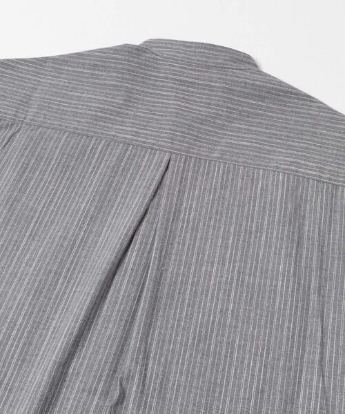 URBAN RESEARCH ROSSO MEN(アーバンリサーチロッソメン)の「ストライプバンドカラーリラックスシャツ(シャツ/ブラウス・メンズ・ベージュ/グレー・LARGE/MEDIUM)」の6枚目の写真