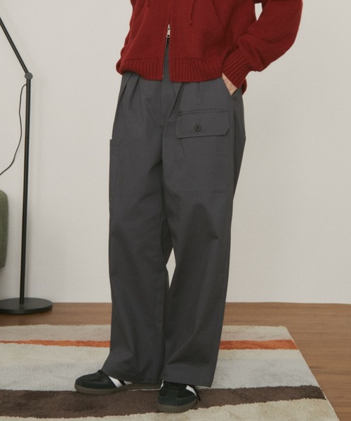 MERLOT（メルロー）の「ジャングルカーゴトラウザー（カーゴパンツ・レディース・チャコールグレー/ブラウン・マルチサイズ）」の2枚目の写真