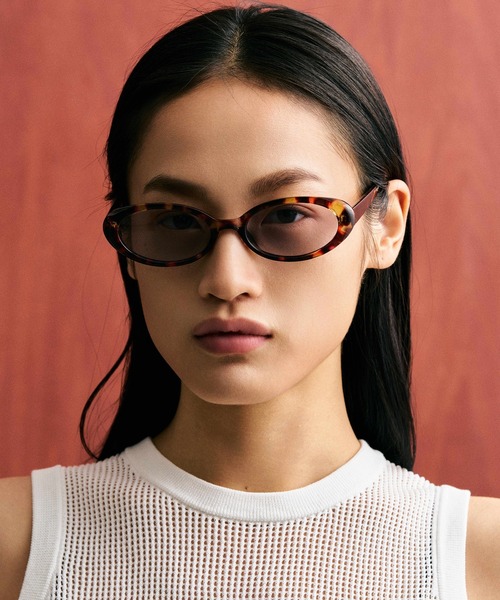 NUEF (ヌエフ)の「quatre-vingt-neuf89(サングラス・レディース・ブラック/ブラウン/ホワイト/ブラウン系その他・FREE)」の15枚目の写真