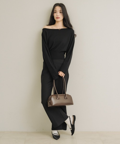 NEUNA（ヌナ）の「エッセンシャルクルーニット（ニット/セーター・レディース・ブラック/アイボリー/バーガンディー・FREE）」の11枚目の写真