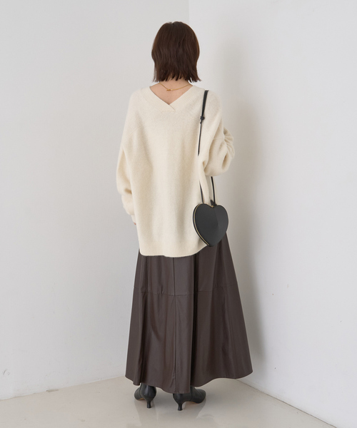 AULENTTI（オウレンティ）の「【AULENTTI/オウレンティ】ハート型ポシェット（ショルダーバッグ・レディース・ブラック・フリー）」の7枚目の写真