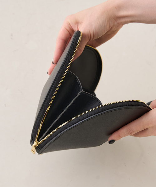 AULENTTI（オウレンティ）の「【AULENTTI/オウレンティ】ハート型ポシェット（ショルダーバッグ・レディース・ブラック・フリー）」の13枚目の写真