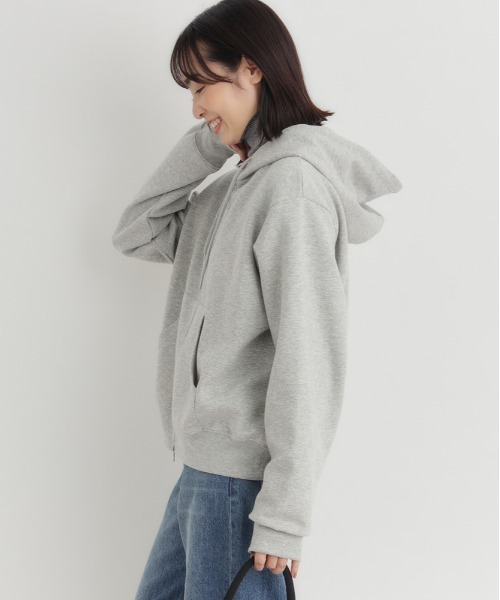 Right-on(ライトオン)の「【HONEYSUCKLE ROSE】ダブルジップパーカー (サスティナブル / 軽量 / 通気性 / レギュラーシルエット / 着回し)(パーカー・レディース・ブラウン/ライトグレー/ブラック・S/L/M)」の17枚目の写真