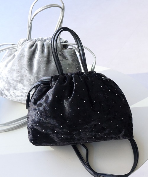 ROPE' PICNIC(ロペピクニック)の「2WAYハンドル シャイニーベロアパースバッグ(ハンドバッグ・レディース・ブラック/シルバー・FREE)」の2枚目の写真